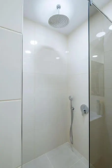 Apartmán Top Location, Brand New 3 Bdrm Apt & Free Parking Sofie